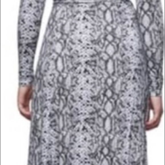 Good American Python Snake Print Long Sleeve Wrap Dress Size 5 - Picture 3 of 3